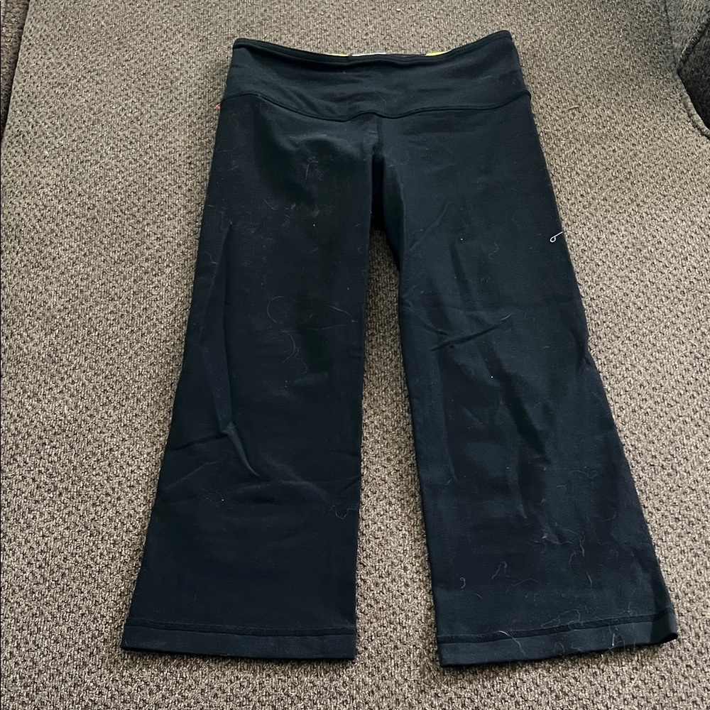 Lululemon Athletica Black Capris